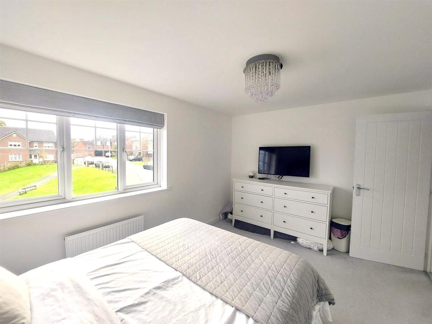 Clos Benallt Fawr, Pontarddulais, Swansea, SA4 0TQ